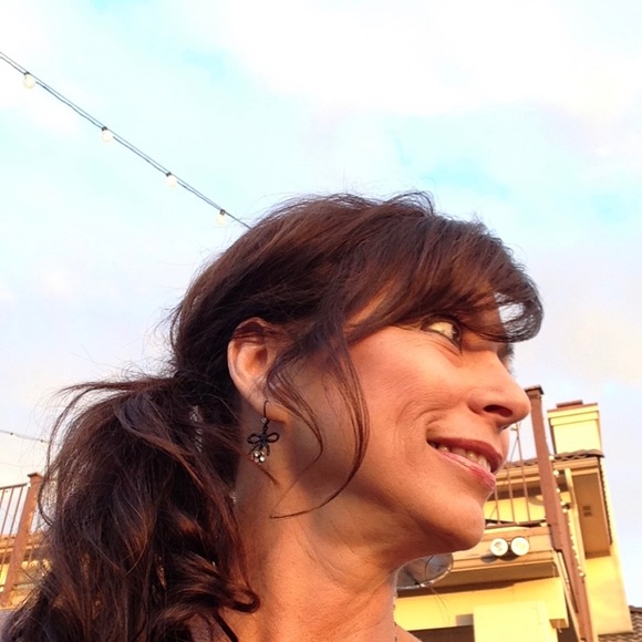 Meet your Posher, Sstacey - Picture 1 of 1